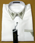 カラオケシャツ白