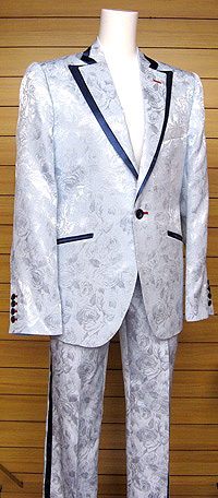 ステージスーツ